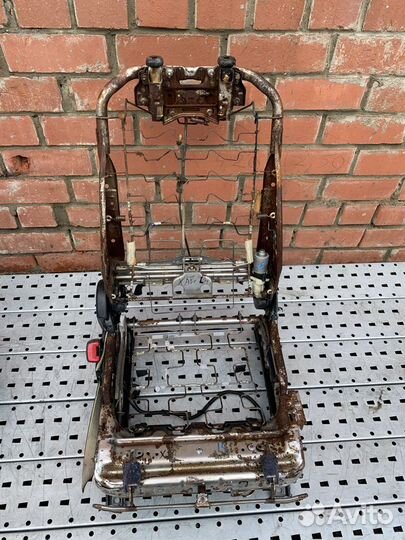 Toyota highlander II Каркас переднего сиденья