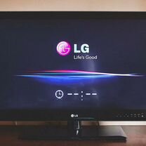 Телевизор LG full HD