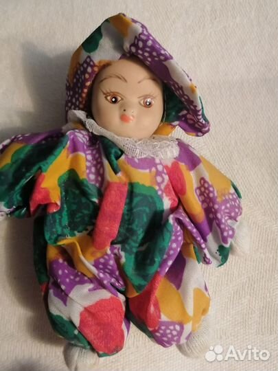 Кукла фарфоровая коллекционная