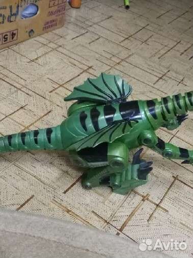 Запчасти для робота игрушки динозавр