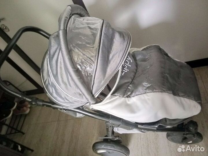 Коляска zippy