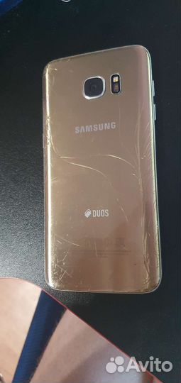 Телефон Samsung galaxy s7 edge