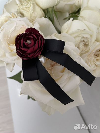 Брошь новая