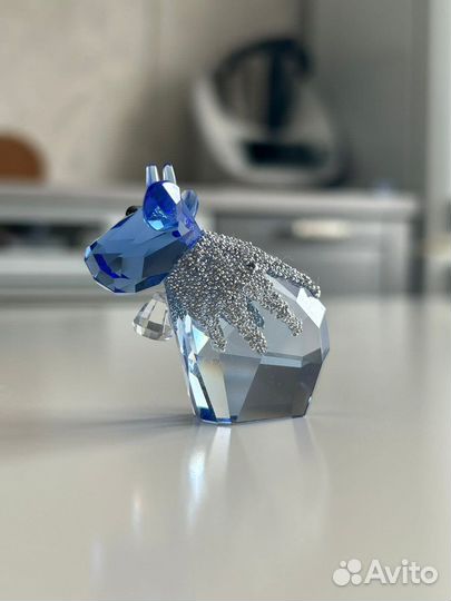 Swarovski фигурка бык, состояние нового