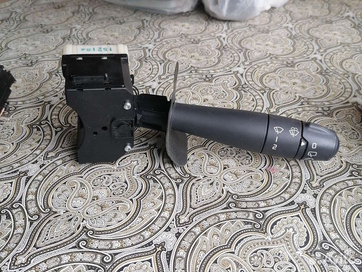 Подрулевые рычаги Renault