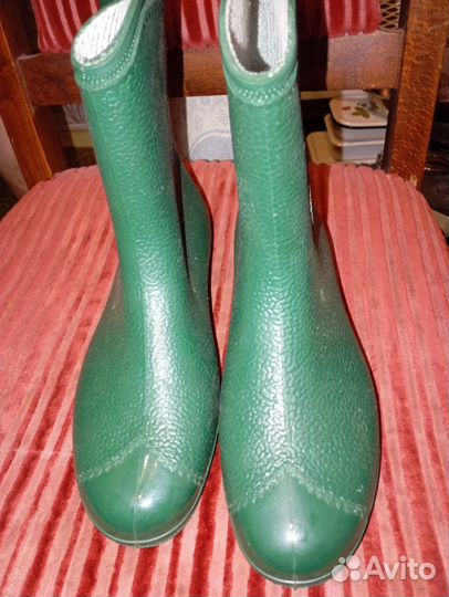 Сапоги резиновые женские 39 размера