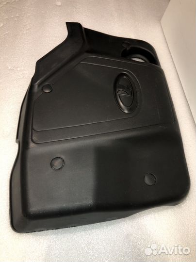 Крышка двигателя декоративная ваз 2114