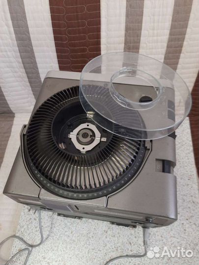 Диапроектор, диафильм, мультивизион, слайдпроектор