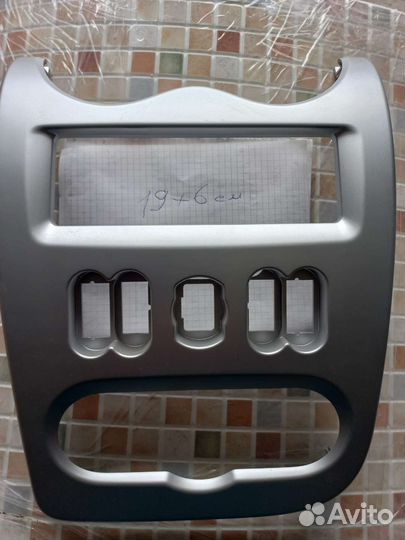 Рамка под автомагнитолу рено логан1, вырез 19х6см