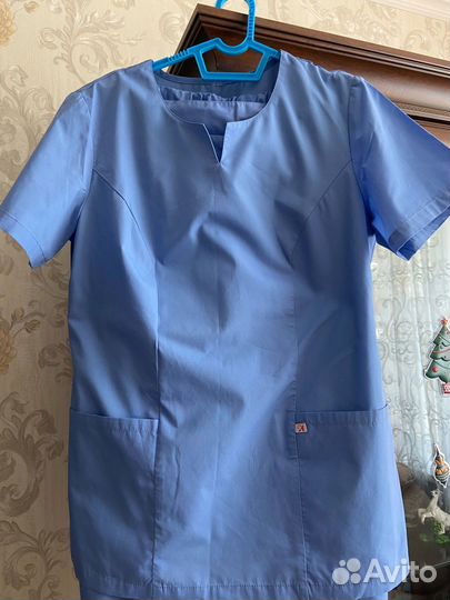 Медицинский хирургический костюм