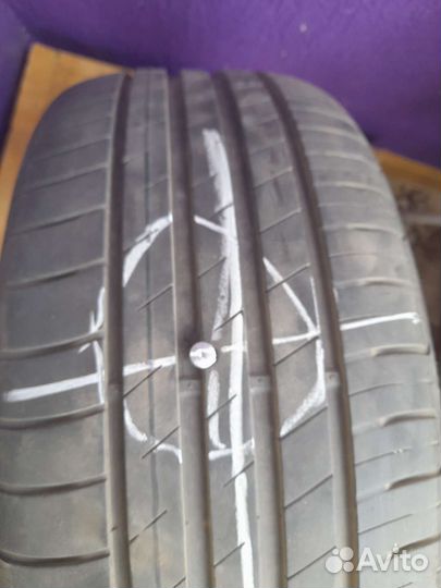 Goodyear EfficientGrip Performance 215/45 R17 91W