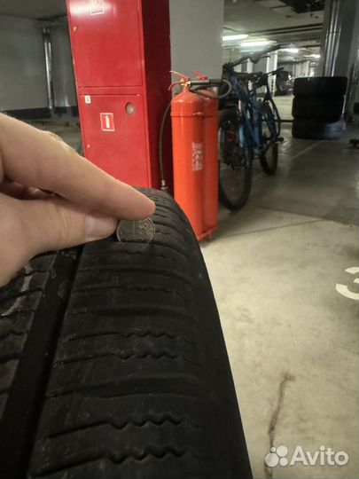 Pirelli Scorpion 285/40 R23 и 325/35 R23