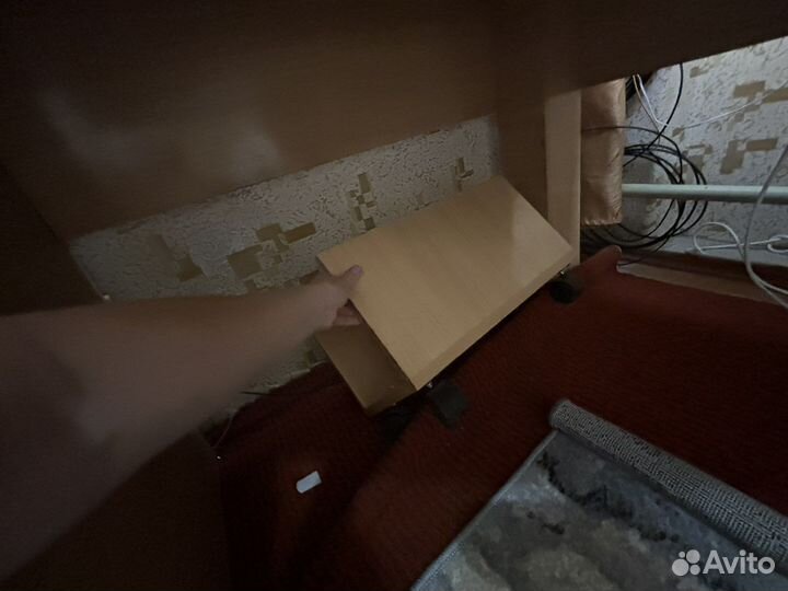 Компьютерный стол