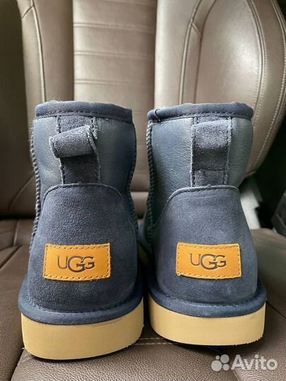 Ugg Mens Classic Mini