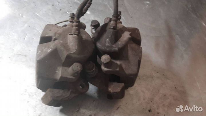 Суппорт тормозной передний BMW 3 E90/E91/E92/E93