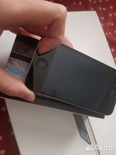 iPhone 4, 32 ГБ