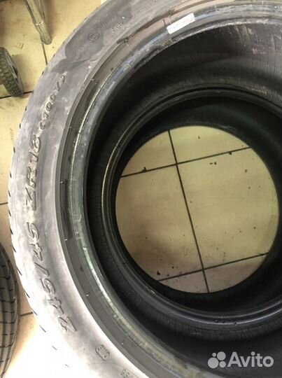 Pirelli P Zero 245/45 R18