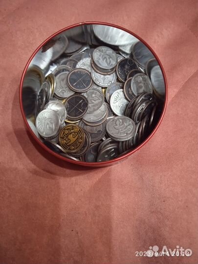 Монетки из Пятёрочки и Магнит