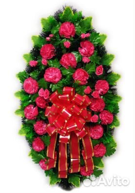 Венки ритуальные на могилу на кладбище