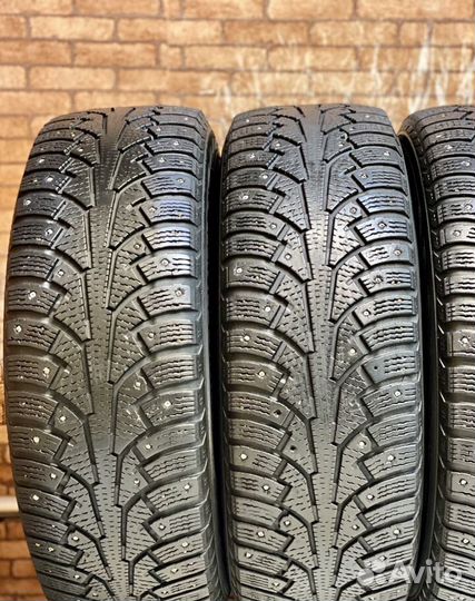 Nokian Tyres Hakkapeliitta 5 215/65 R16