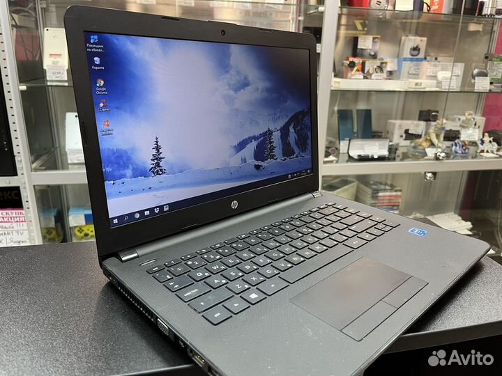 Ноутбук HP 14-bs000ur