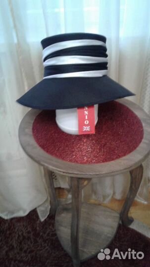 Шляпа атласная