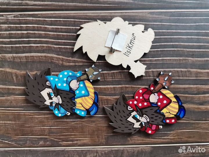 Брошки из дерева