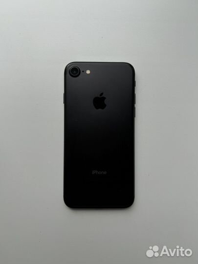 iPhone 7, 32 ГБ