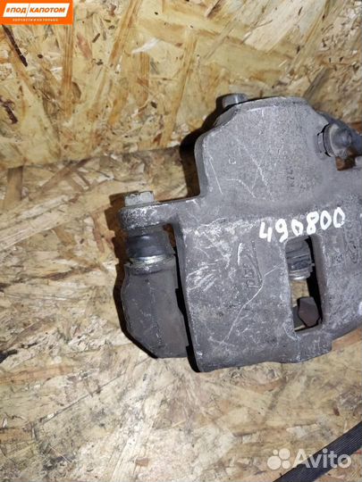 Суппорт тормозной задний правый Toyota Camry XV40