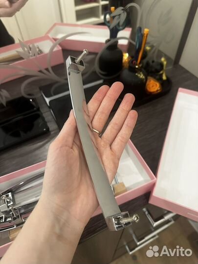 Мебельные ручки