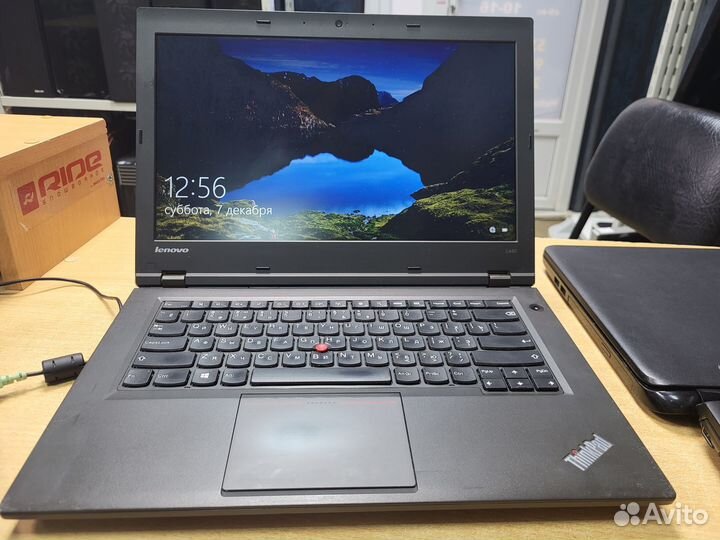 Ноутбук Lenovo Core i3 - 12Gb - SSD 250Gb
