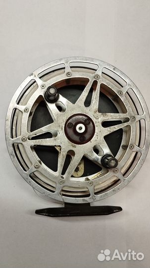 Катушка рыболовная СССР