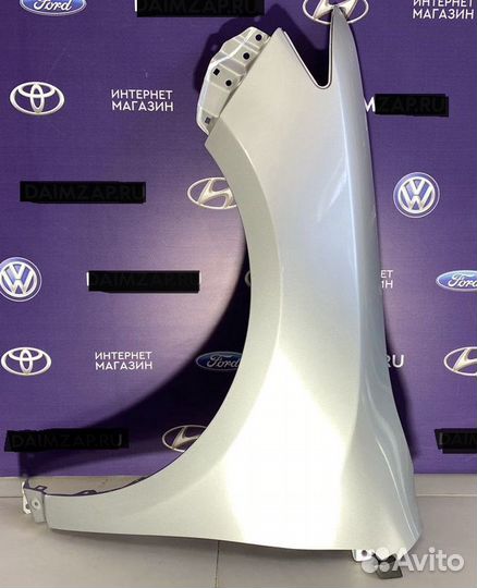 Крыло левое Toyota Camry V 50 - 55 серебристый