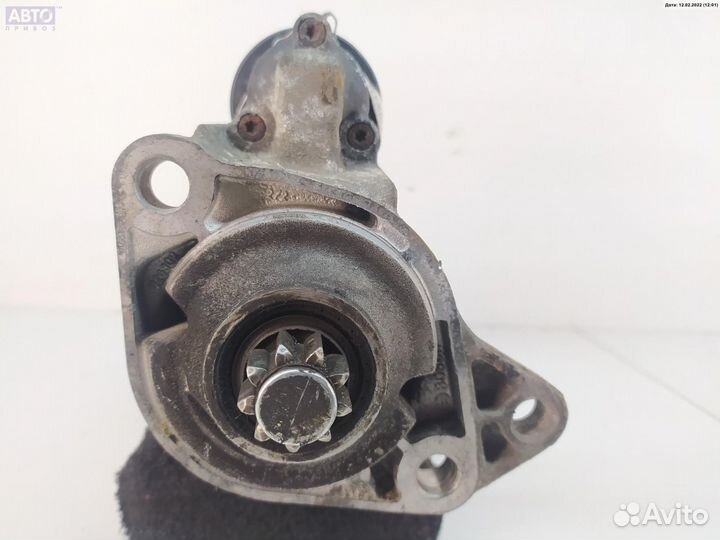 Стартер б/у Volkswagen Golf-4