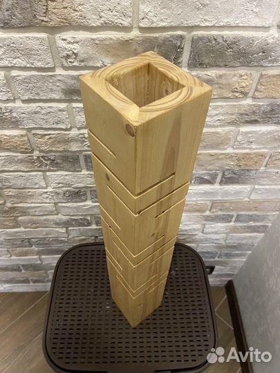 Декоративная ваза