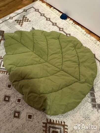 Коврик в детскую