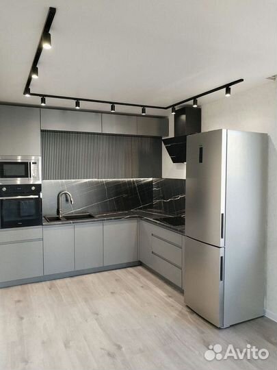 Кухня на заказ угловая