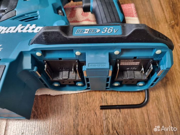 Аккумуляторный перфоратор Makita DHR 282