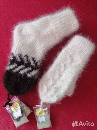 Варежки, носки из собачьей шерсти