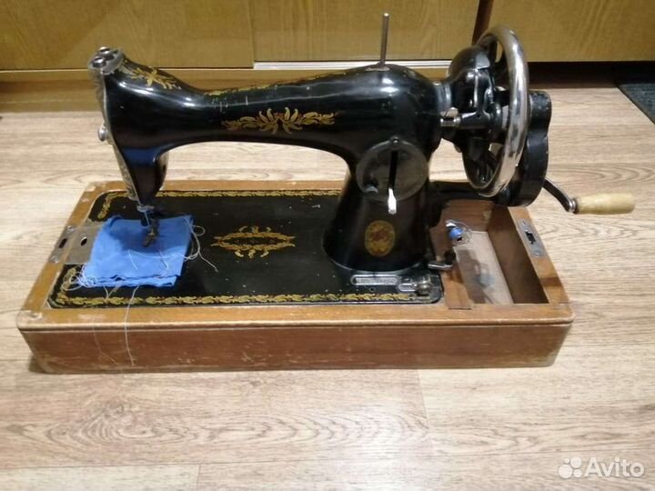 Швейная машина Подольск ручная бу