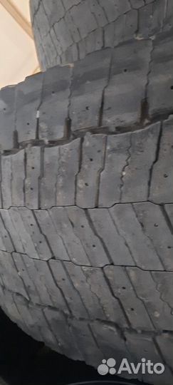 Резина ведещая Michelin R22.5