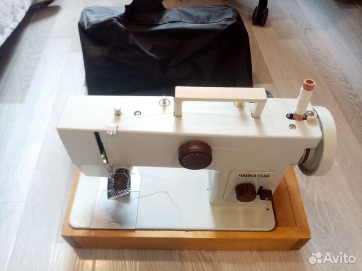Швейная машина Чайка 134