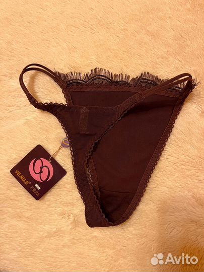 Трусики стринги новые, размер М (46)