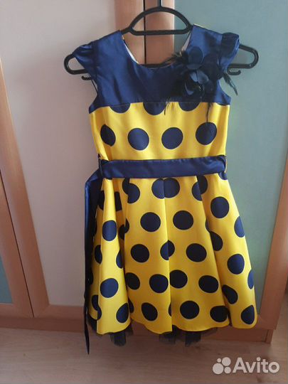 Продам красивое платье