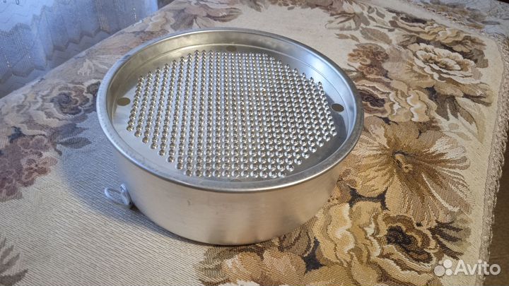 Набор столовых приборов СССР, Терка круглая СССР