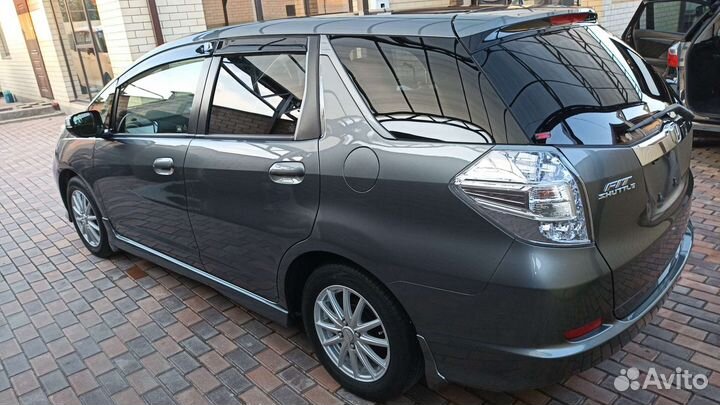 Honda Fit Shuttle 1.3 CVT, 2012, 141 500 км
