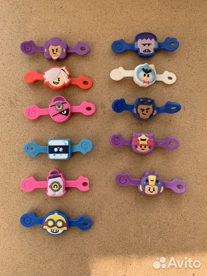 Бравлы и скрепыши из пятерочки