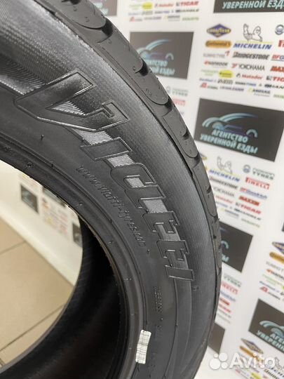 Viatti Strada Asimmetrico V-130 195/50 R15 82V