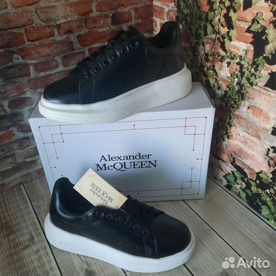 Кеды женские Alexander McQueen