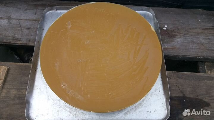 Воск пчелиный